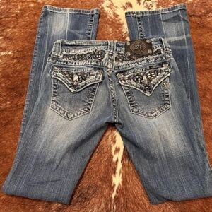Miss Me Classic Blue Denim Jeans Size 26 . Great Condition. Lowrise Bootcut
